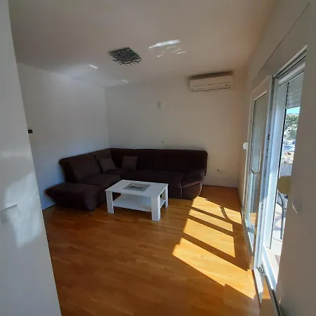 U Centru Makarske Apartamento *