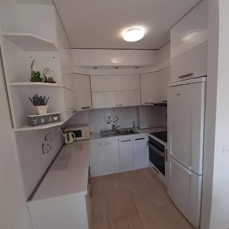 U Centru Makarske Apartamento *