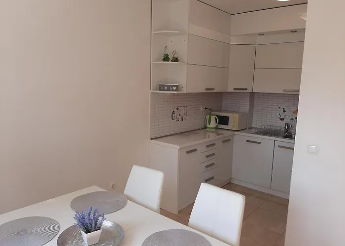 U Centru Makarske Makarská