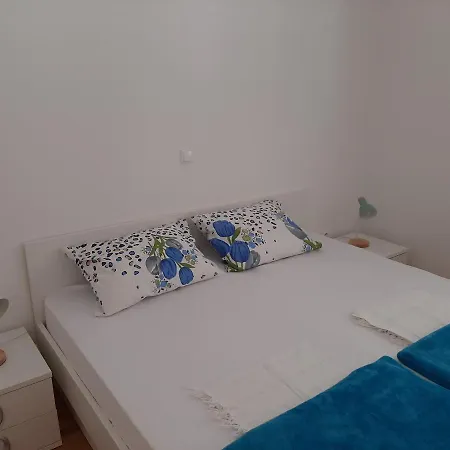 Appartamento U Centru Makarske *