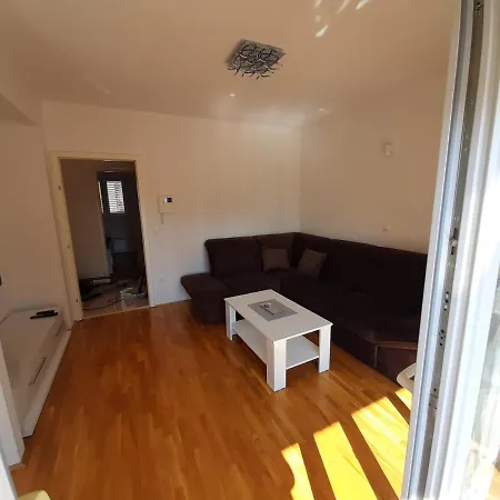 Appartamento U Centru Makarske